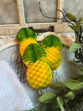 Load image into Gallery viewer, Bath bombs